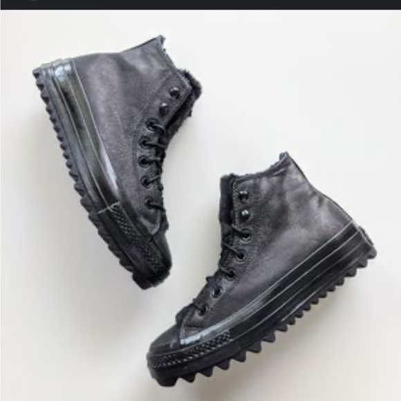 Black Leather/ fur   Converse - Picture 6 of 16